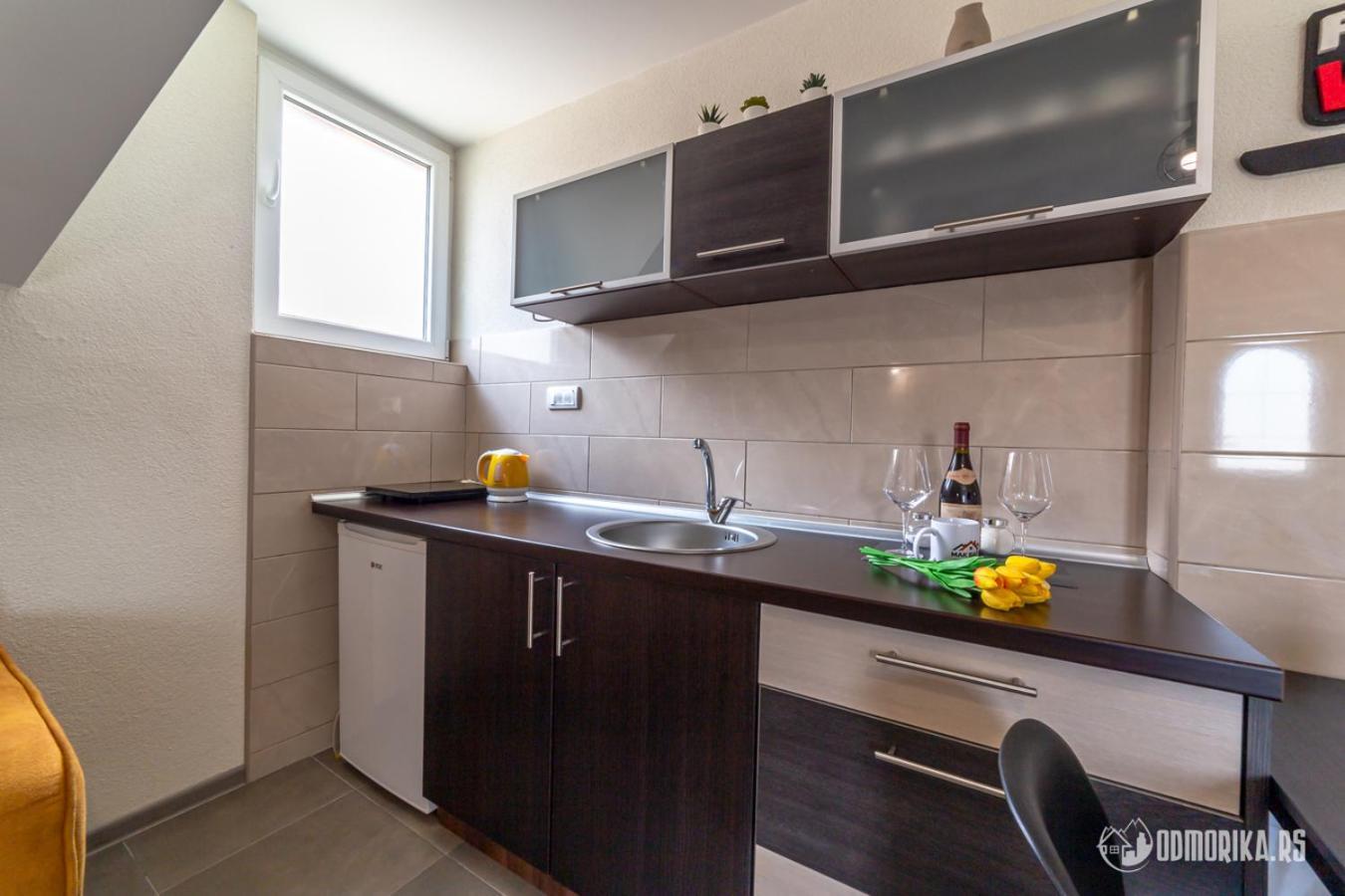 Apartment Mak Basta *